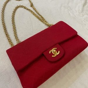 CHANEL bag